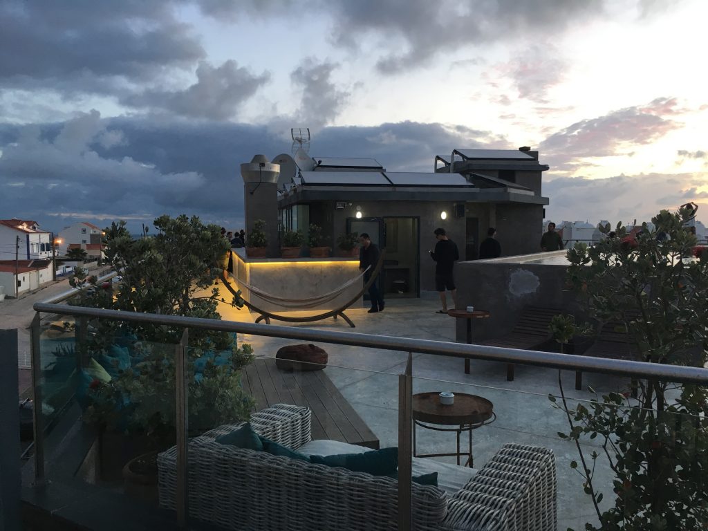 Surf Lodge